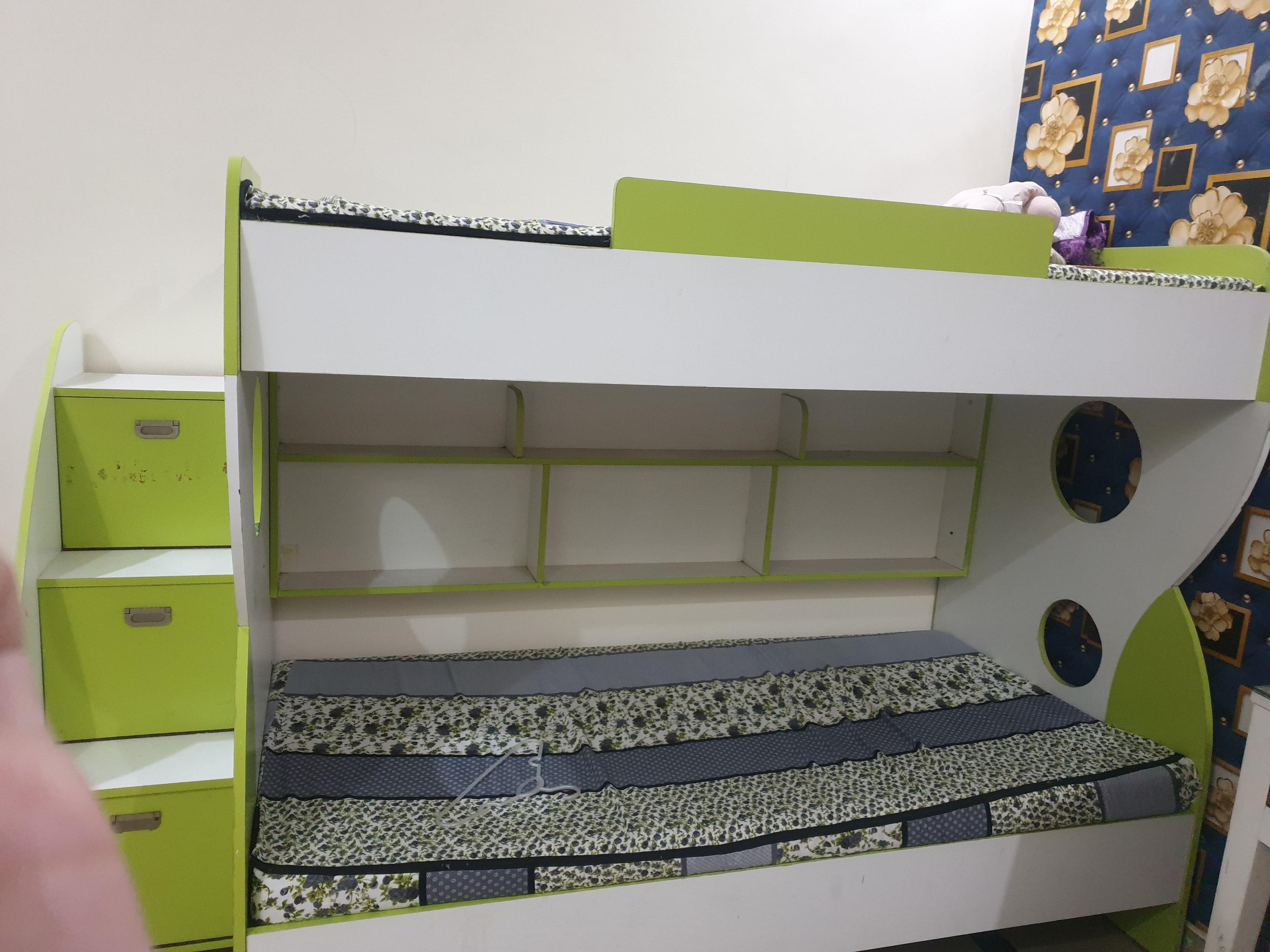 bunk bed