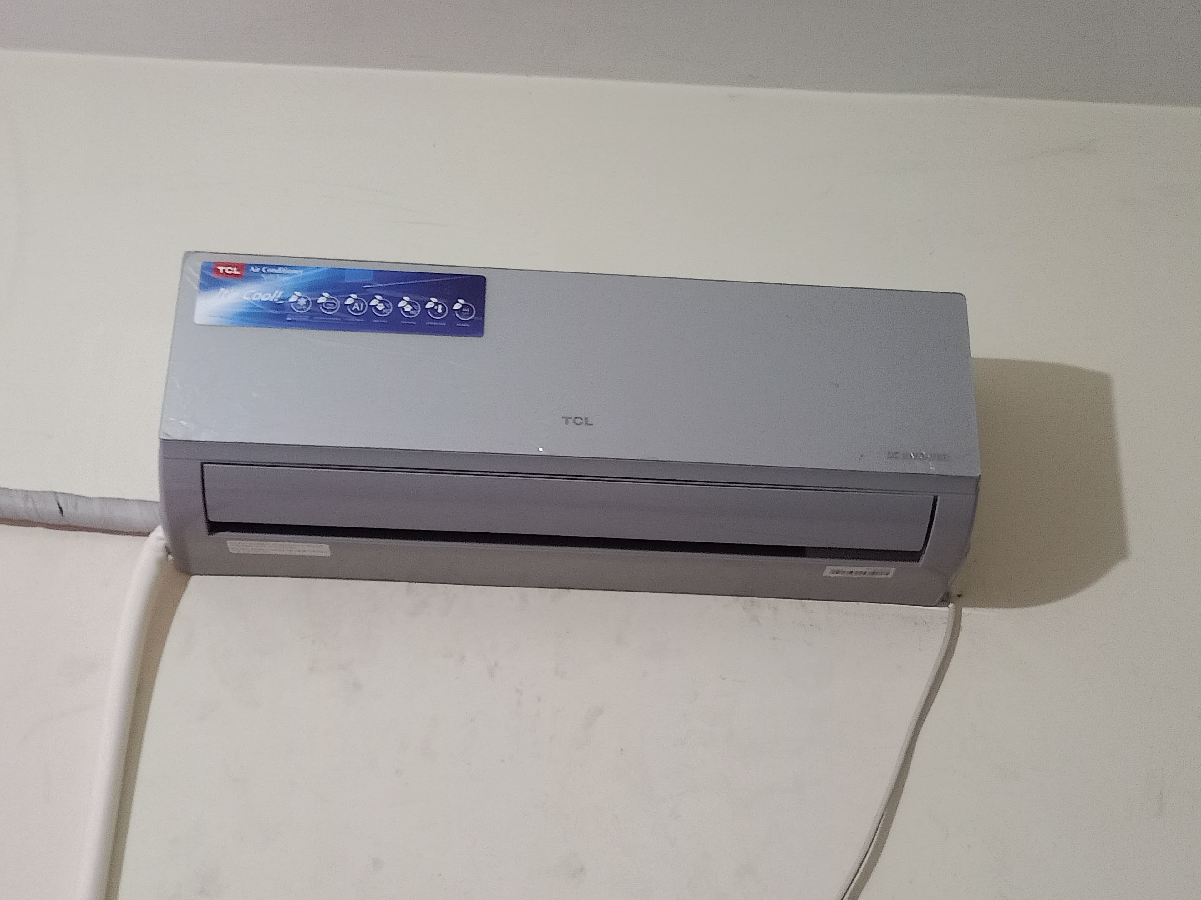 Tcl 1 ton inverter 20 days used