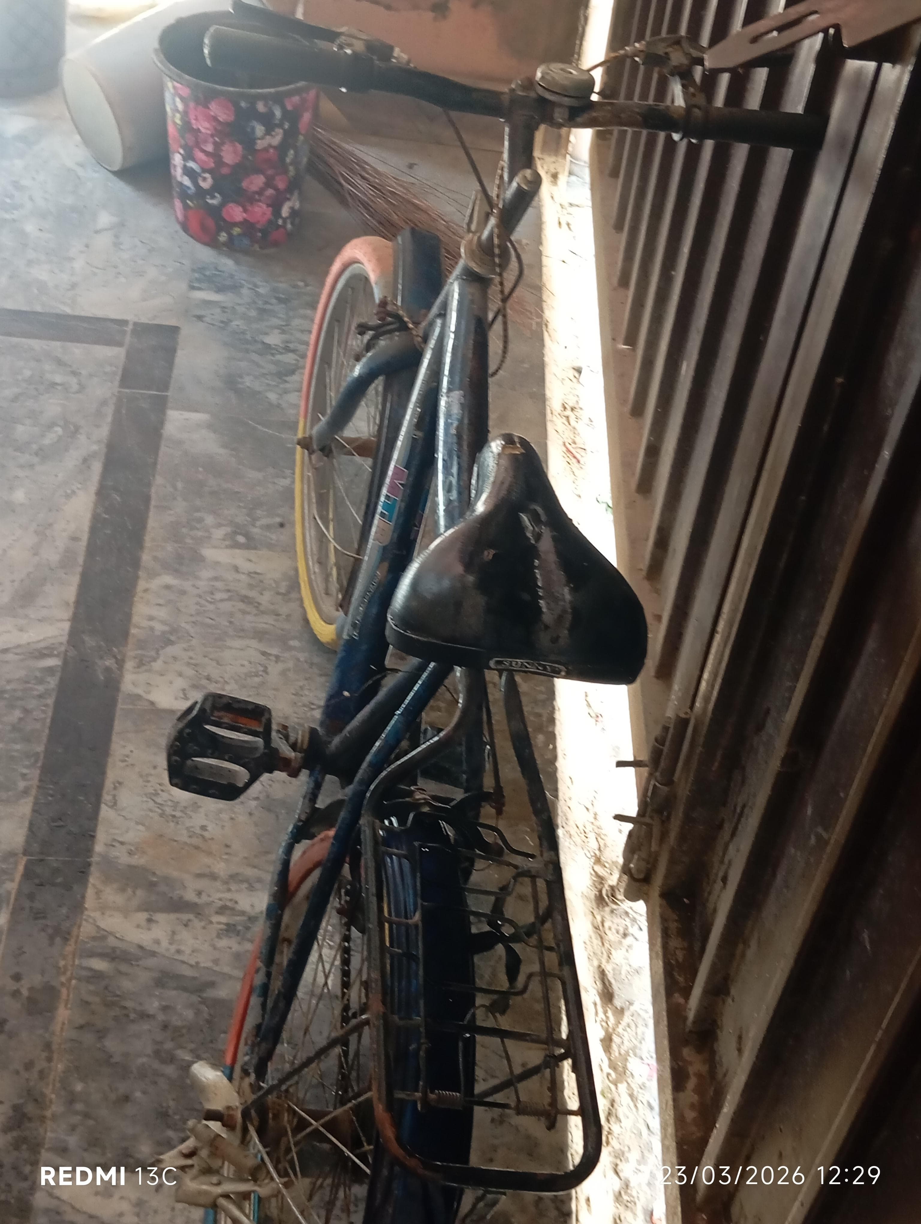 mountain bike fast and durable