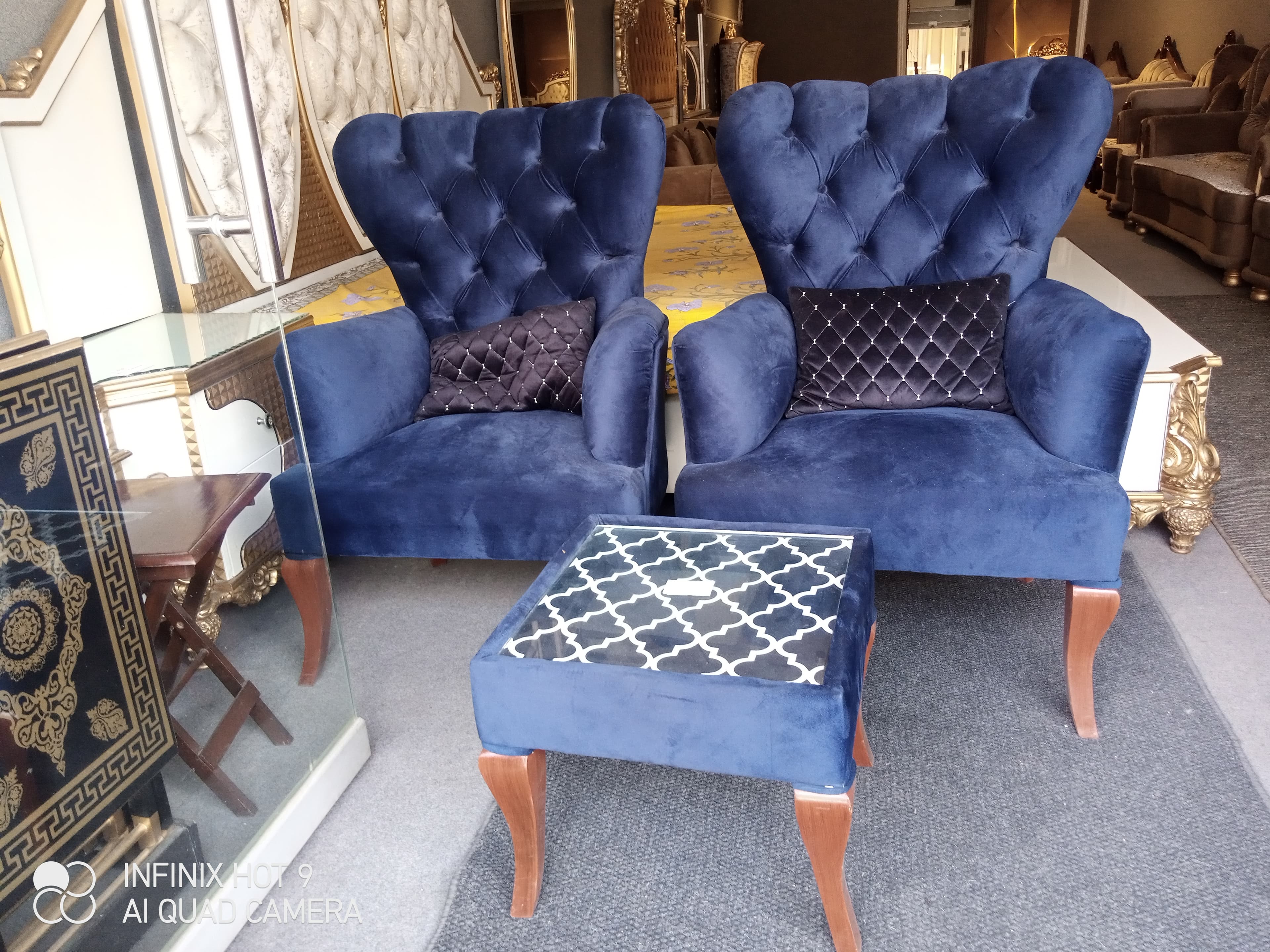 bed room chairs + coffee table