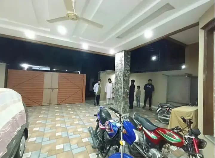 10 Marla Brand New House For Sale 5 Master Bedroom attached Khayyaban Colony No 2 Madina Town Faisalabad