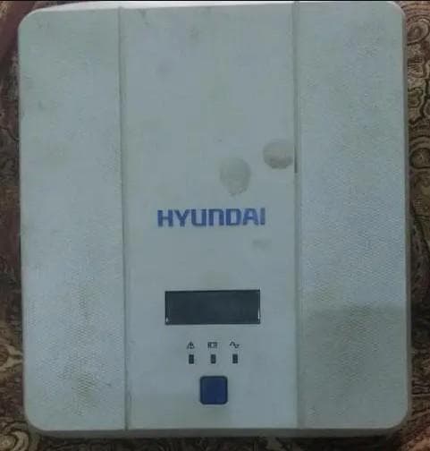 Hyundai ups in good condition 1500 watt