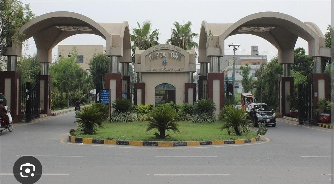 5 Marla Triple story house G2 block wapda town